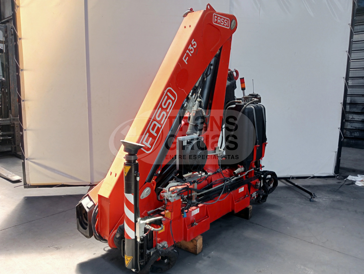Grúa hidráulica Fassi F135A.0.25 E-ACTIVE - 装载起重机:图3 Grúa hidráulica Fassi F135A.0.25 E-ACTIVE - 装载起重机:图3