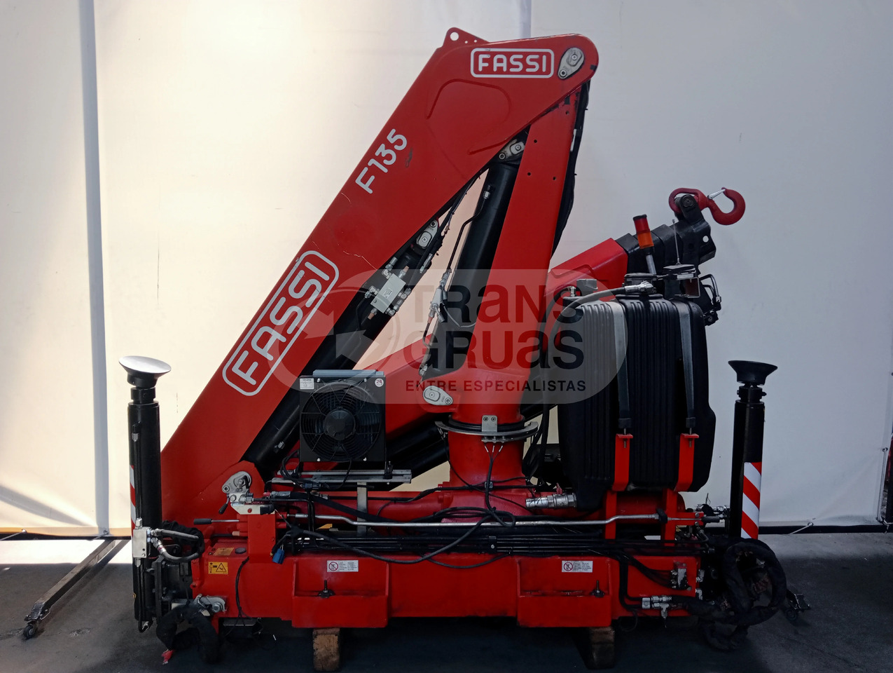 Grúa hidráulica Fassi F135A.0.25 E-ACTIVE - 装载起重机:图2 Grúa hidráulica Fassi F135A.0.25 E-ACTIVE - 装载起重机:图2