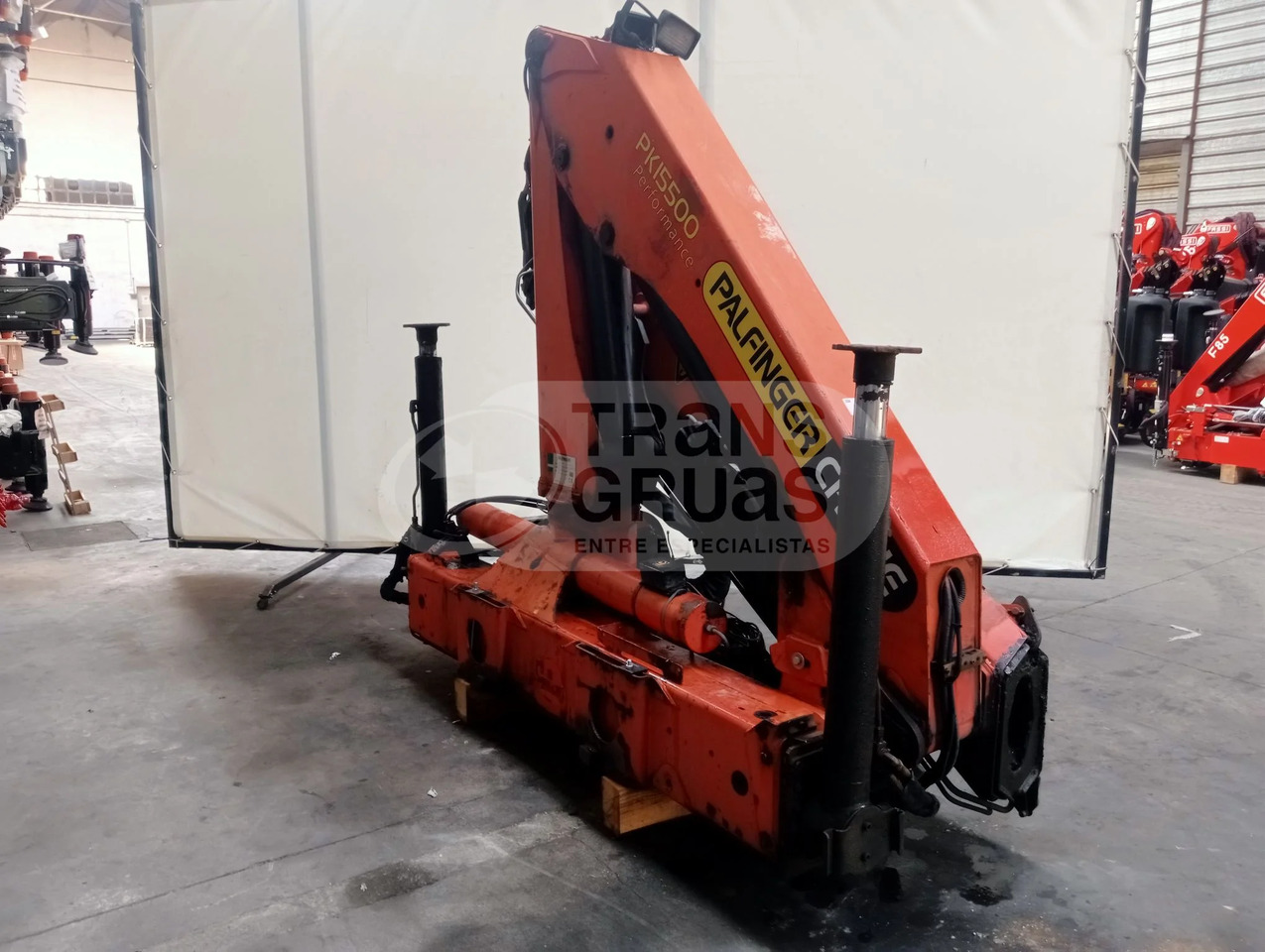 Grúa hidráulica Palfinger PK 15500 - 装载起重机:图2 Grúa hidráulica Palfinger PK 15500 - 装载起重机:图2