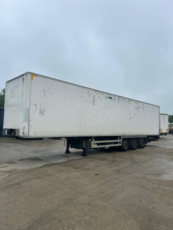 Chereau - 封闭厢式半拖车:图4 Chereau - 封闭厢式半拖车:图4