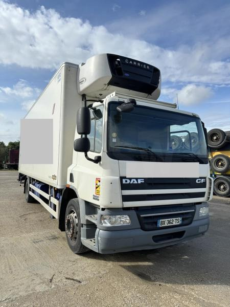 DAF CF75 - 冷藏车:图1 DAF CF75 - 冷藏车:图1