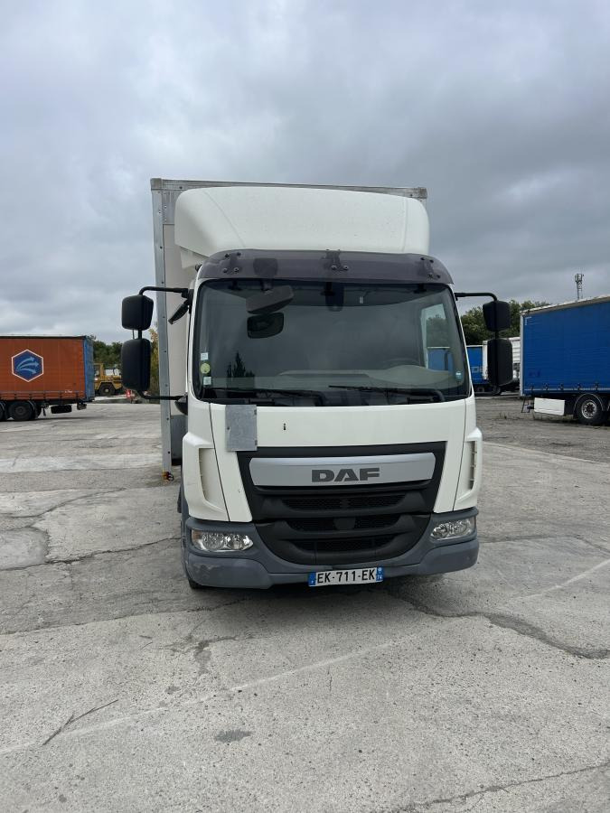 DAF LF 210 - 厢式卡车:图2 DAF LF 210 - 厢式卡车:图2