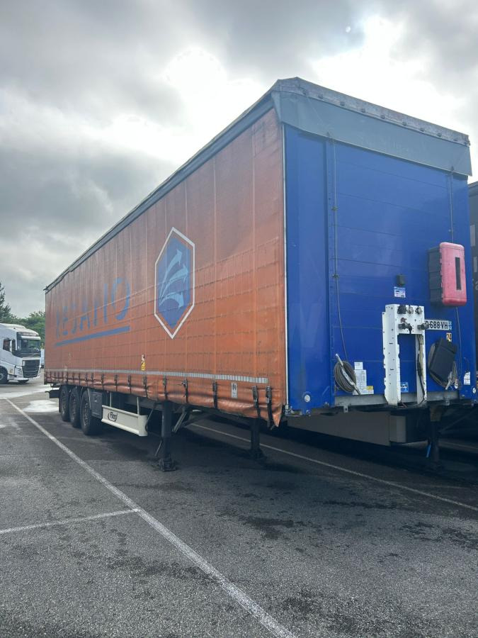 Fliegl - 侧帘半拖车:图1 Fliegl - 侧帘半拖车:图1