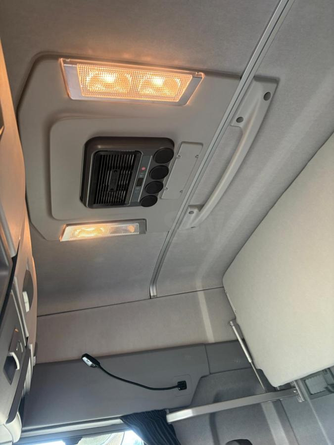 MAN TGX 18.500 - 牵引车:图4 MAN TGX 18.500 - 牵引车:图4