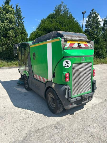 Mathieu Azura MC210 - 道路清扫机:图2 Mathieu Azura MC210 - 道路清扫机:图2