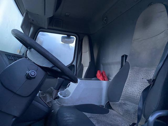 Renault Midlum 180 - 厢式卡车:图4 Renault Midlum 180 - 厢式卡车:图4