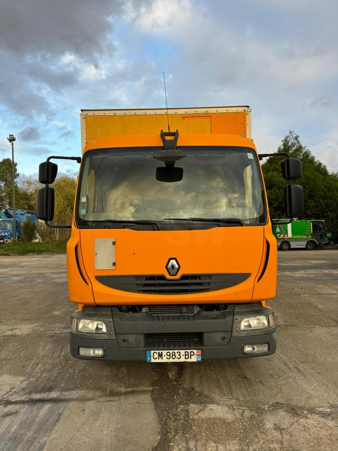 Renault Midlum 220 - 厢式卡车:图2 Renault Midlum 220 - 厢式卡车:图2