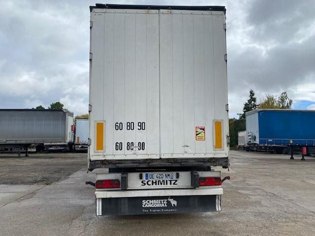 Schmitz Cargobull  - 侧帘半拖车:图3 Schmitz Cargobull  - 侧帘半拖车:图3