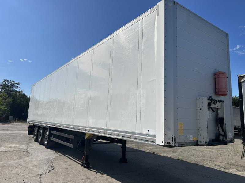 Schmitz Cargobull - 封闭厢式半拖车:图1 Schmitz Cargobull - 封闭厢式半拖车:图1