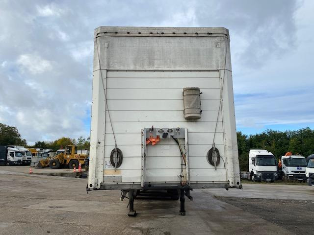 Schmitz Cargobull - 侧帘半拖车:图4 Schmitz Cargobull - 侧帘半拖车:图4