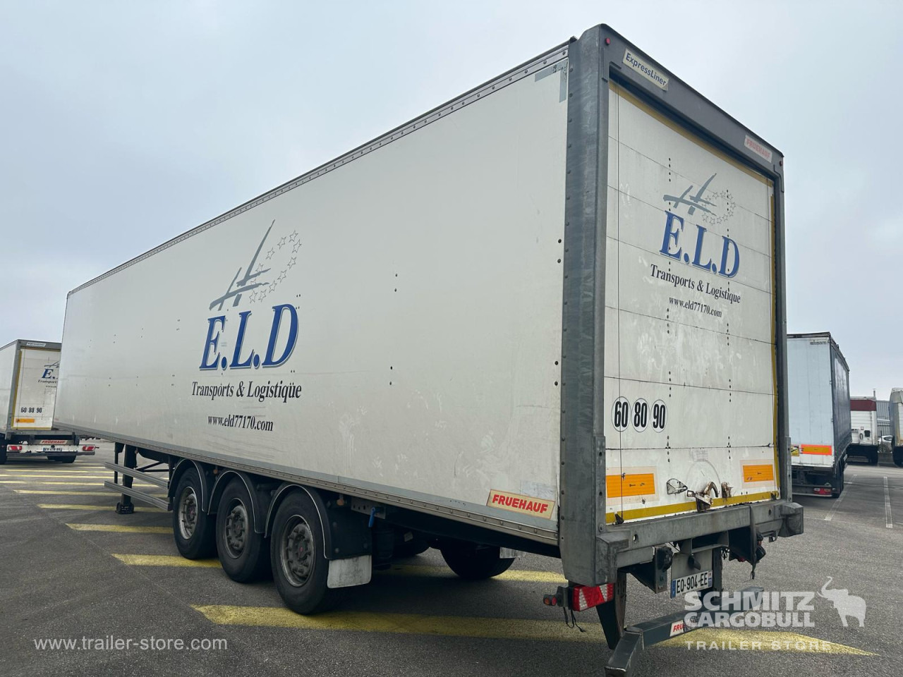 FRUEHAUF Dryfreight Standard Roller shutter door - 封闭厢式半拖车:图5 FRUEHAUF Dryfreight Standard Roller shutter door - 封闭厢式半拖车:图5