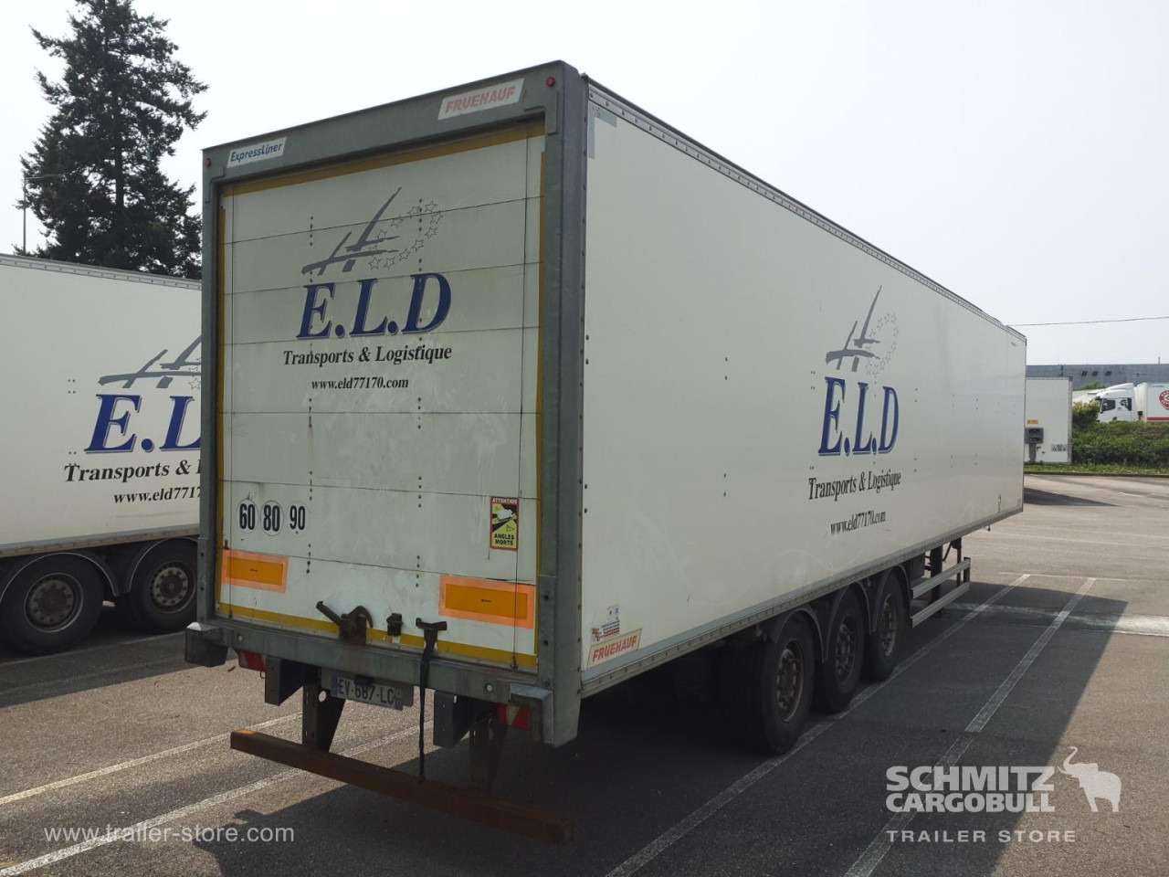 FRUEHAUF Dryfreight Standard Roller shutter door - 封闭厢式半拖车:图5 FRUEHAUF Dryfreight Standard Roller shutter door - 封闭厢式半拖车:图5