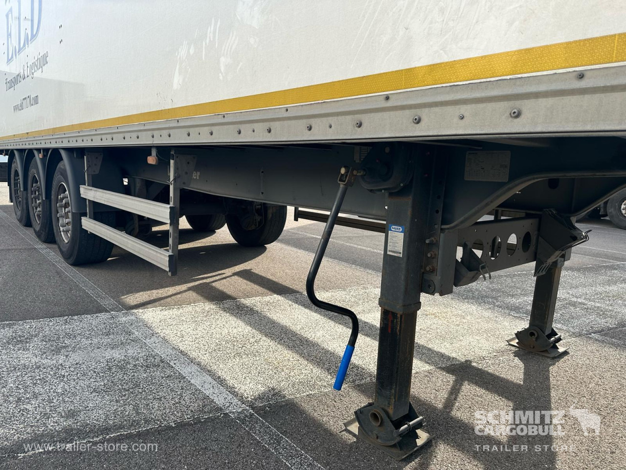 LECI TRAILER Dryfreight Standard Roller shutter door - 封闭厢式半拖车:图3 LECI TRAILER Dryfreight Standard Roller shutter door - 封闭厢式半拖车:图3