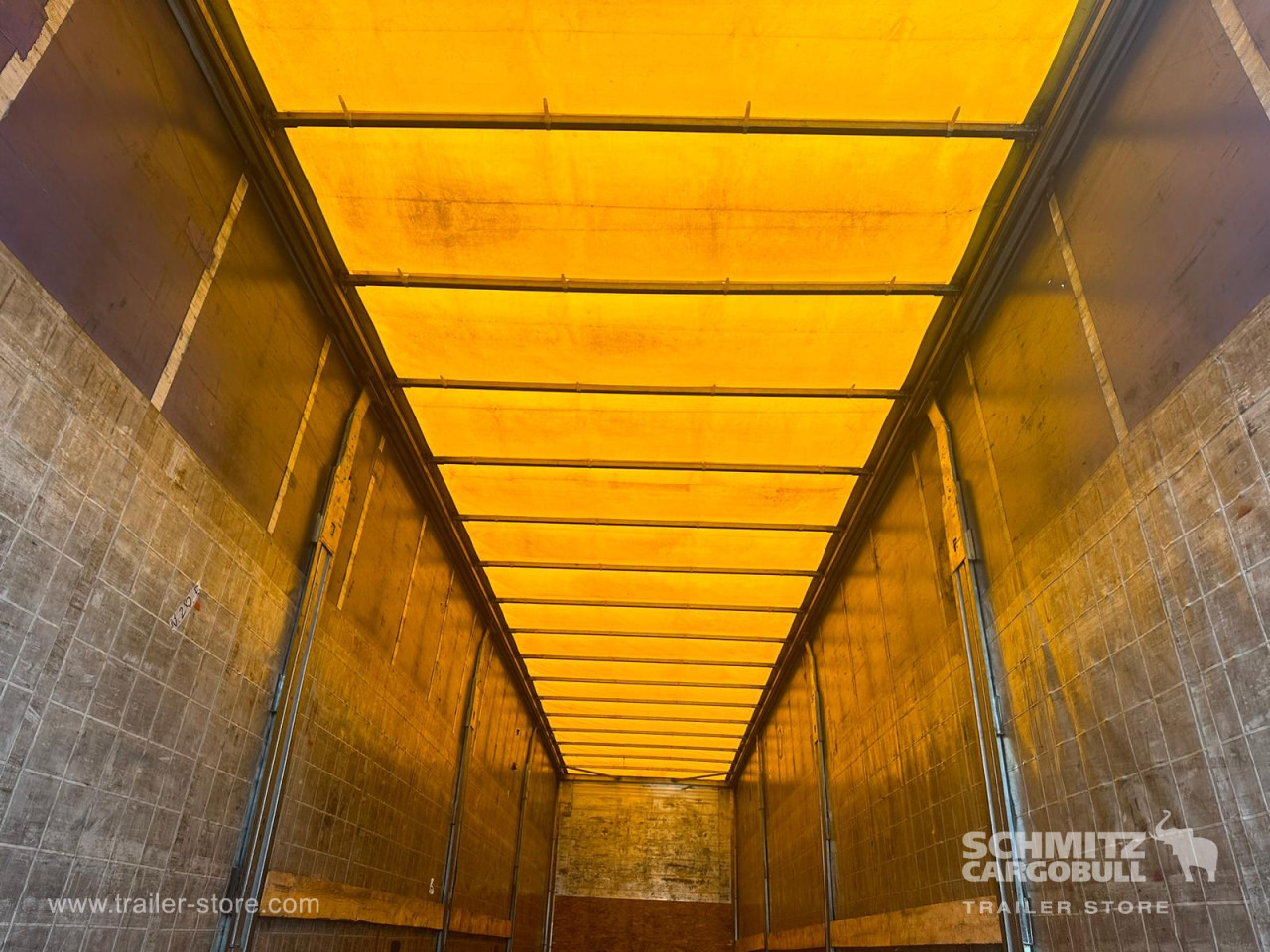 SAMRO Curtainsider Standard - 侧帘半拖车:图4 SAMRO Curtainsider Standard - 侧帘半拖车:图4