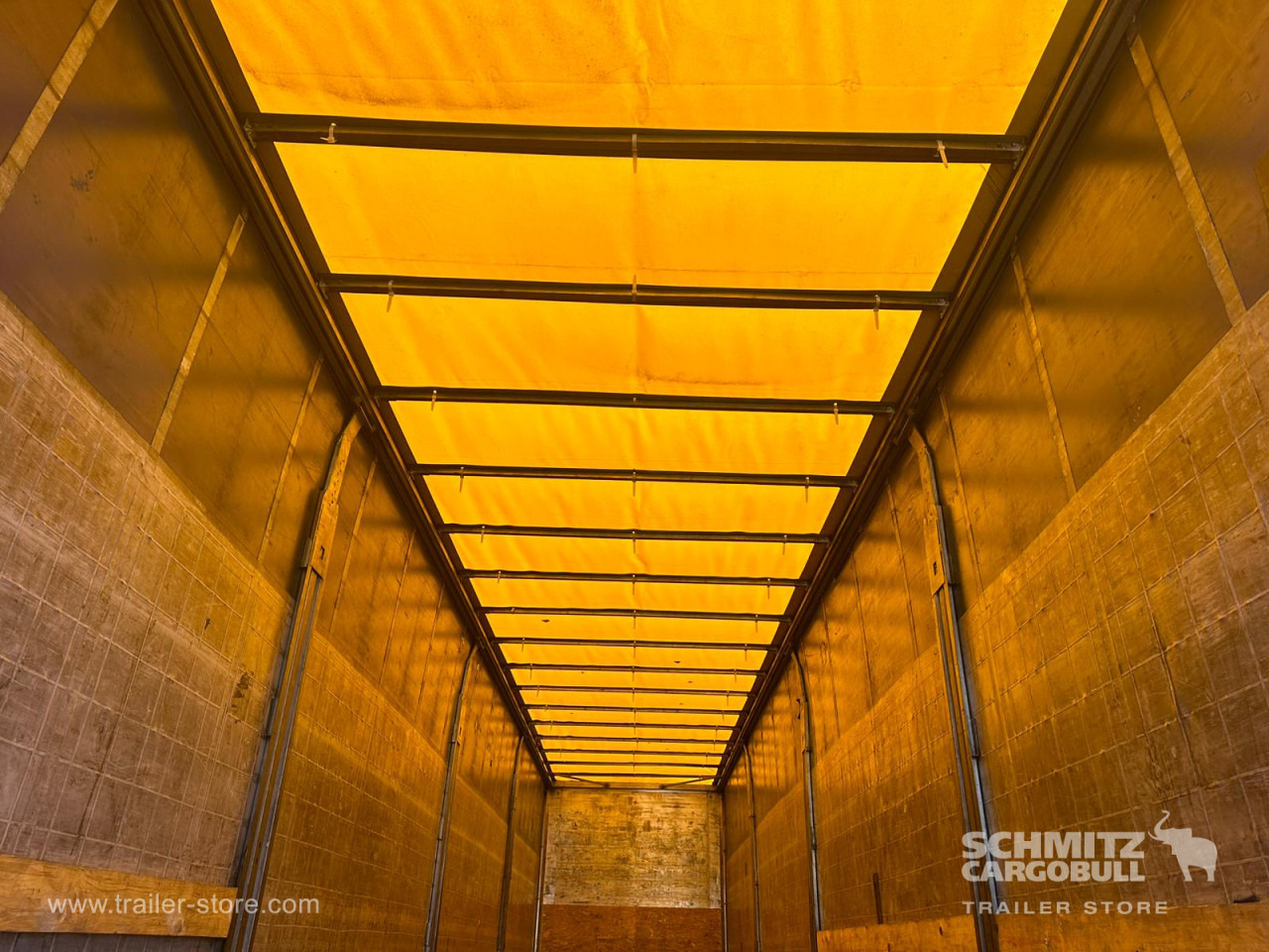 SAMRO Curtainsider Standard - 侧帘半拖车:图4 SAMRO Curtainsider Standard - 侧帘半拖车:图4