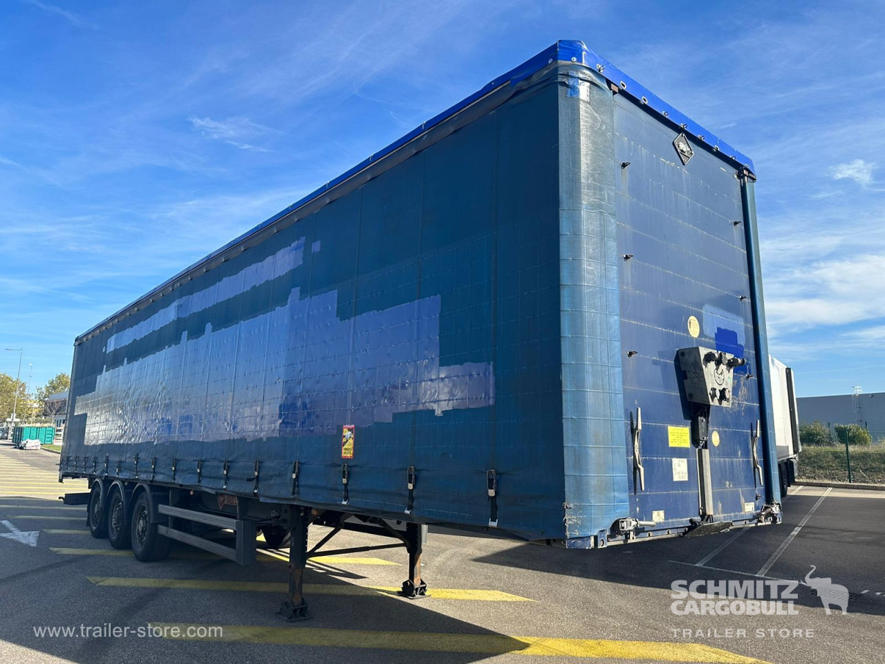 SAMRO Curtainsider Standard - 侧帘半拖车:图1 SAMRO Curtainsider Standard - 侧帘半拖车:图1