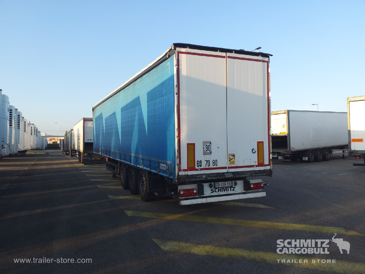SCHMITZ Curtainsider Standard - 侧帘半拖车:图2 SCHMITZ Curtainsider Standard - 侧帘半拖车:图2