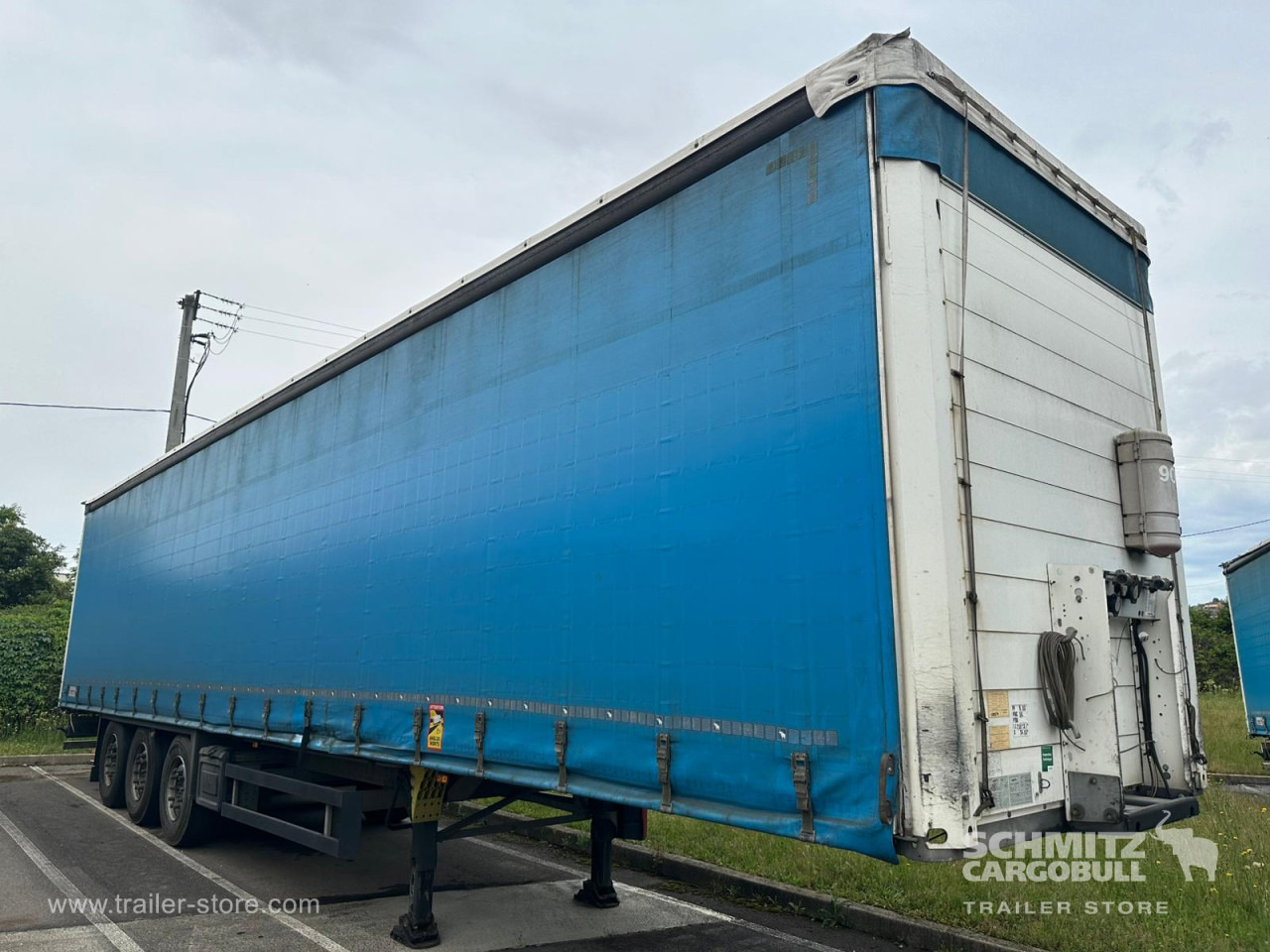 SCHMITZ Curtainsider Standard - 侧帘半拖车:图1 SCHMITZ Curtainsider Standard - 侧帘半拖车:图1