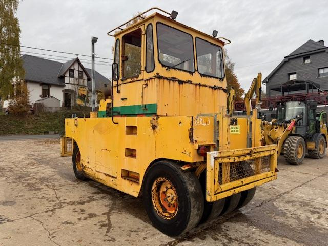 Hamm GRW 15 - 气动碾压机:图4 Hamm GRW 15 - 气动碾压机:图4