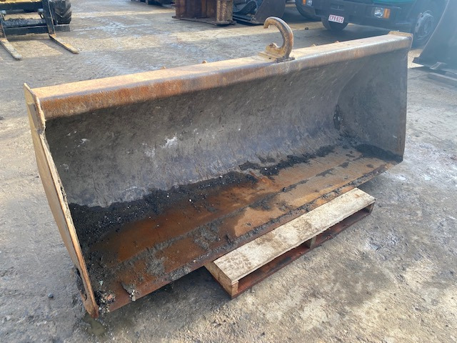 JCB 3 CX - 装载机铲斗:图2 JCB 3 CX - 装载机铲斗:图2