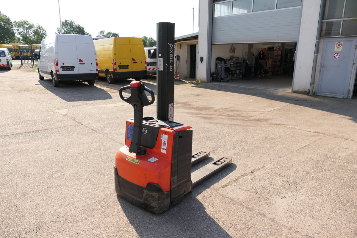 BT SWE 080 L - 码垛车:图4 BT SWE 080 L - 码垛车:图4