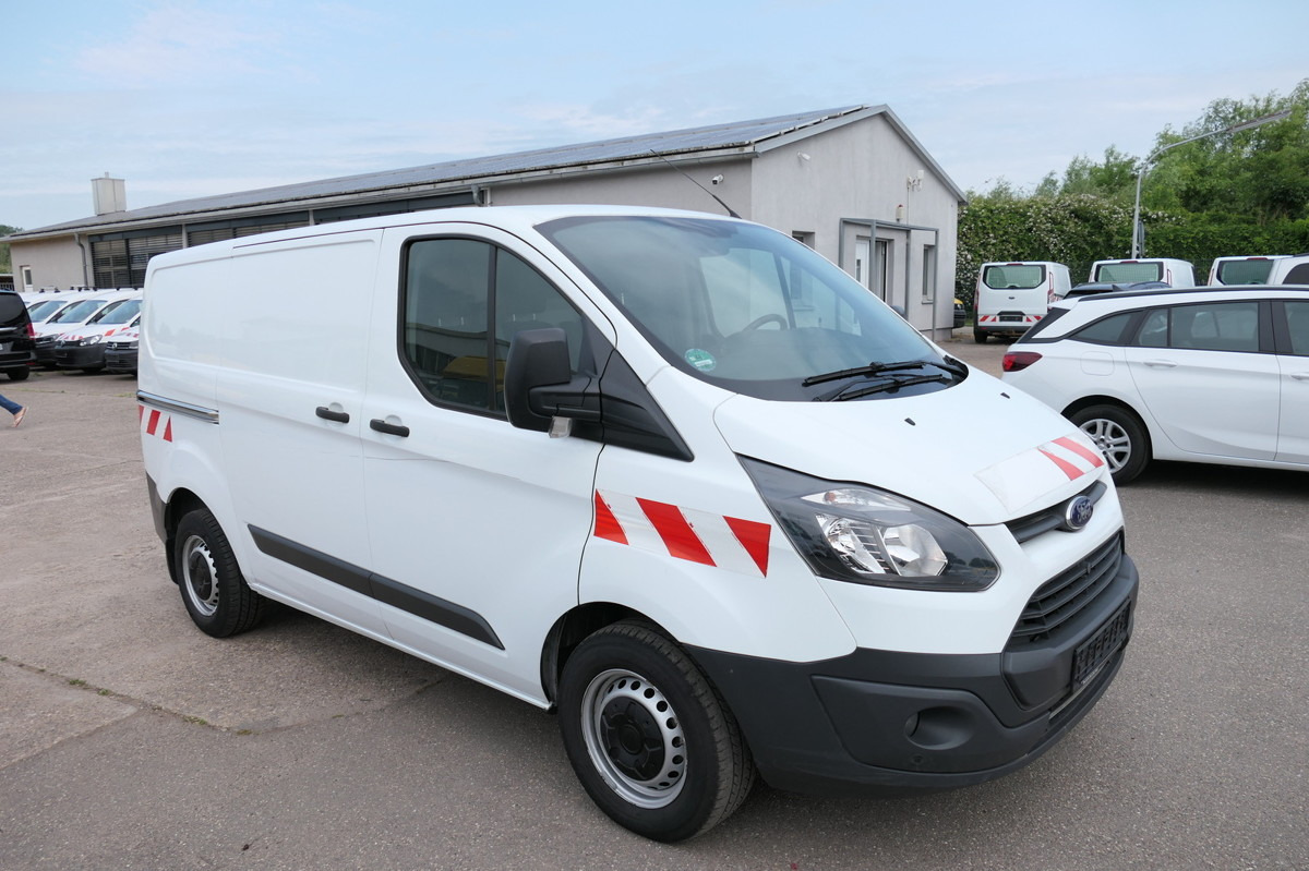 FORD Transit Custom 290 2.0 TDCi KLIMA WERKSTATTEINBA - 紧凑型面包车:图2 FORD Transit Custom 290 2.0 TDCi KLIMA WERKSTATTEINBA - 紧凑型面包车:图2