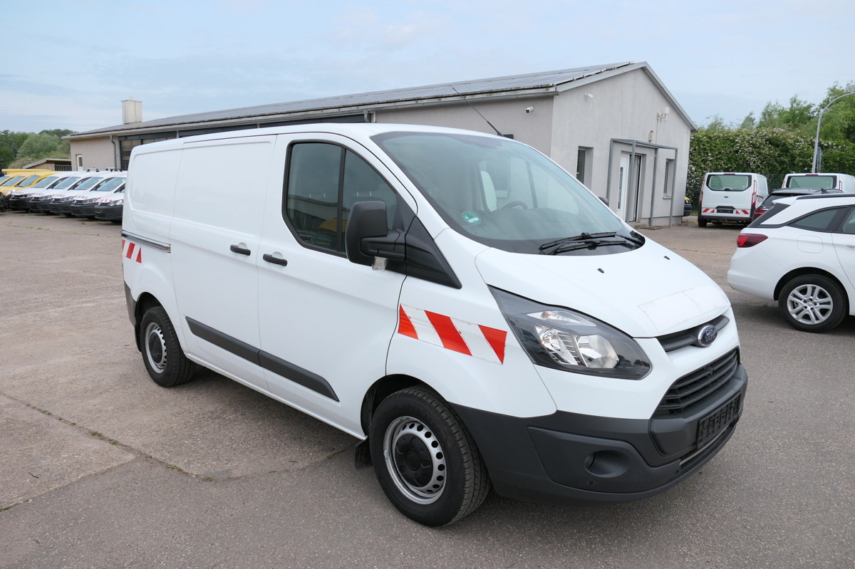 FORD Transit Custom 290 2.0 TDCi KLIMA WERKSTATTEINBA - 紧凑型面包车:图3 FORD Transit Custom 290 2.0 TDCi KLIMA WERKSTATTEINBA - 紧凑型面包车:图3
