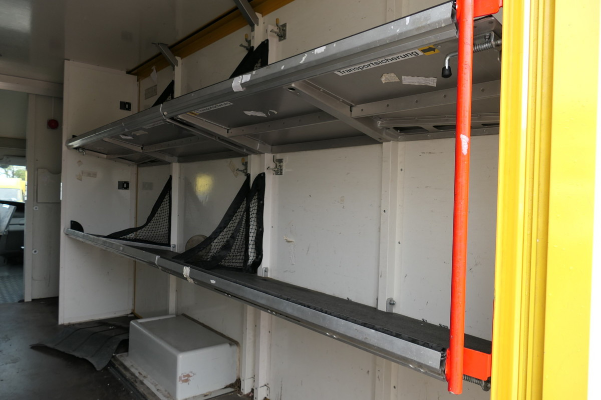 厢式货车 IVECO Daily 35 S11 C30C AUTOMATIK KAMERA Regale LUFT D:图9 厢式货车 IVECO Daily 35 S11 C30C AUTOMATIK KAMERA Regale LUFT D:图9