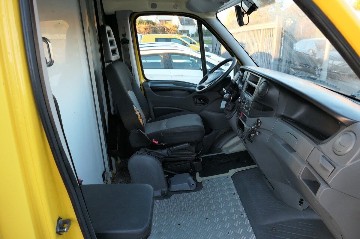 IVECO Daily 35 S11 C30C AUTOMATIK KAMERA Regale LUFT D - 厢式货车:图5 IVECO Daily 35 S11 C30C AUTOMATIK KAMERA Regale LUFT D - 厢式货车:图5