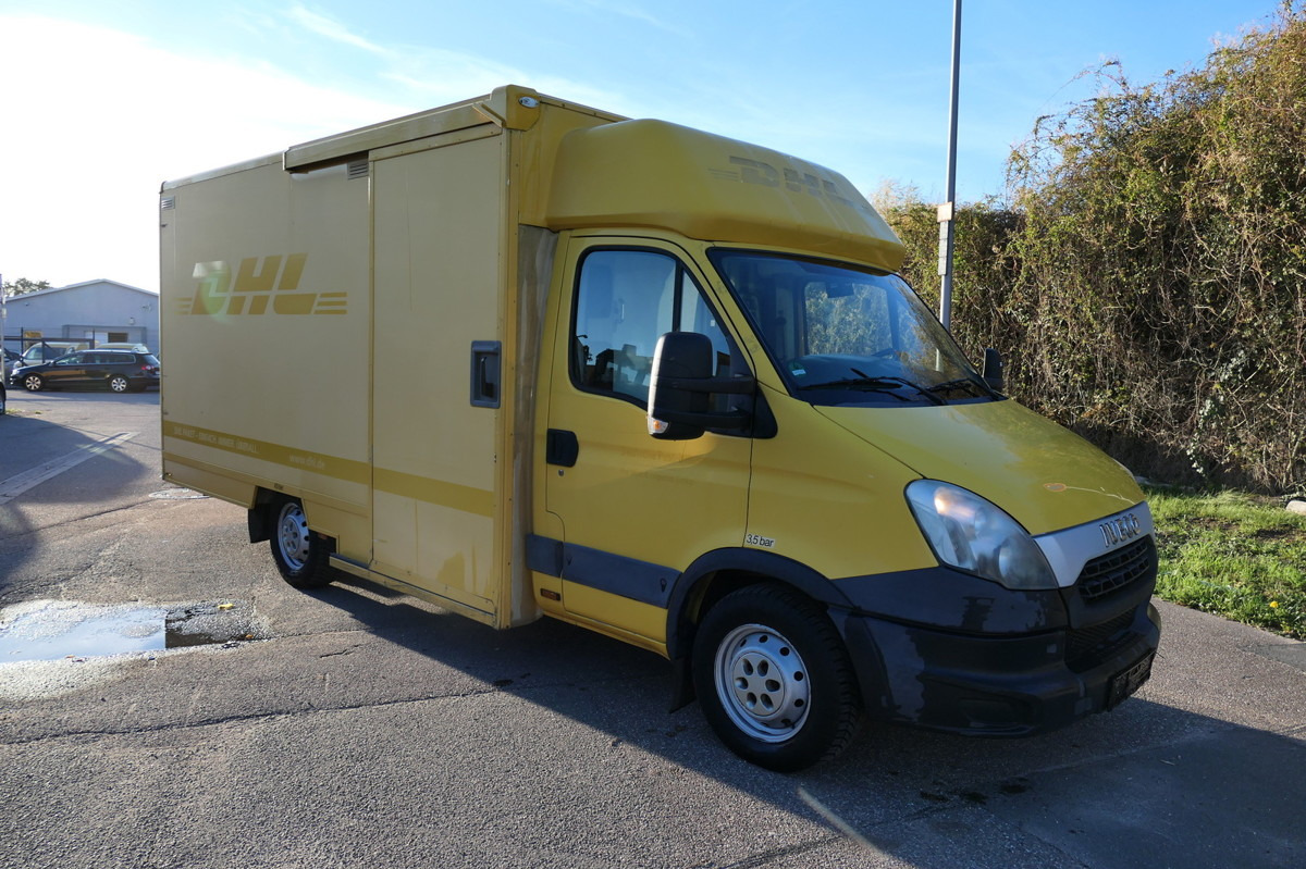 IVECO Daily 35 S11 C30C AUTOMATIK KAMERA Regale LUFT D - 厢式货车:图1 IVECO Daily 35 S11 C30C AUTOMATIK KAMERA Regale LUFT D - 厢式货车:图1