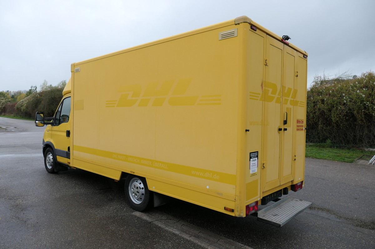 IVECO Daily 35 S11 C30C AUTOMATIK KAMERA Regale LUFT D - 厢式货车:图4 IVECO Daily 35 S11 C30C AUTOMATIK KAMERA Regale LUFT D - 厢式货车:图4
