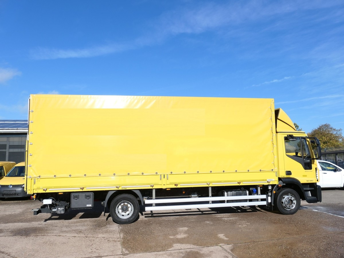 IVECO EuroCargo ML 120 E 25 EURO-6 AHK LBW 3-SITZER Co - 侧帘卡车:图4 IVECO EuroCargo ML 120 E 25 EURO-6 AHK LBW 3-SITZER Co - 侧帘卡车:图4