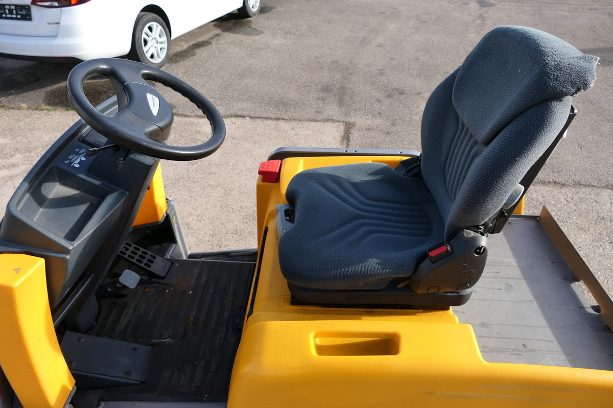 JUNGHEINRICH EZS 570 Schlepper Batterie 20/2017 - 牵引车站:图5 JUNGHEINRICH EZS 570 Schlepper Batterie 20/2017 - 牵引车站:图5