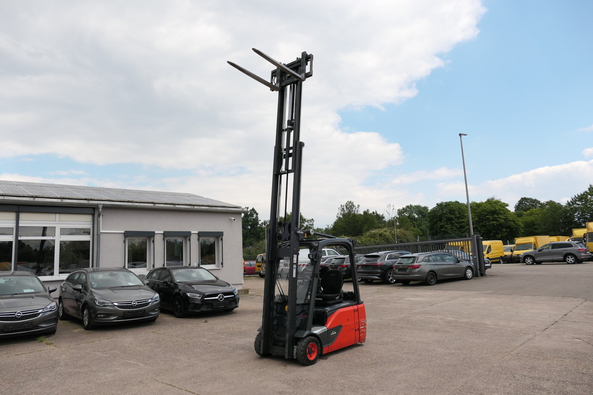 LINDE E16L Elektro TRIPLEX 3-Rad - 电动叉车:图1 LINDE E16L Elektro TRIPLEX 3-Rad - 电动叉车:图1