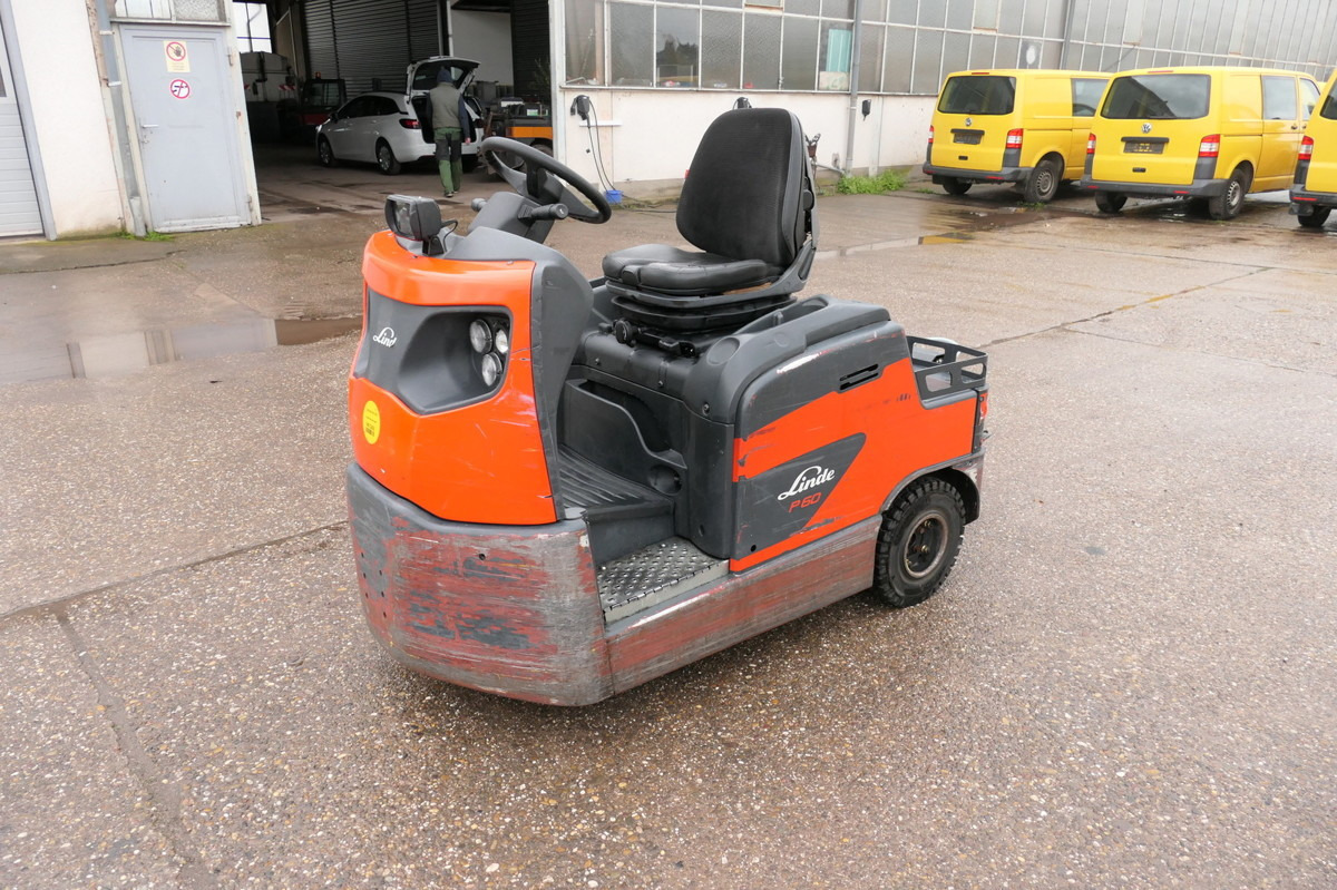 LINDE P 60 Z Schlepper Batterie 40/2020 3-Rad - 牵引车站:图2 LINDE P 60 Z Schlepper Batterie 40/2020 3-Rad - 牵引车站:图2