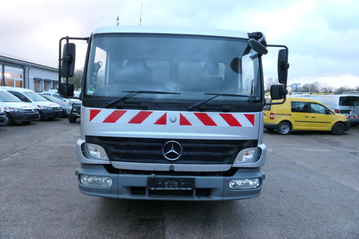 MERCEDES-BENZ Atego 1018 Rechtslenker Schmidt SK 500 R Rückfah - 道路清扫机:图2 MERCEDES-BENZ Atego 1018 Rechtslenker Schmidt SK 500 R Rückfah - 道路清扫机:图2