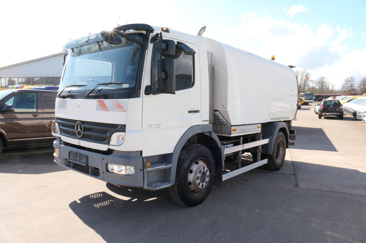 MERCEDES-BENZ Atego 1518 LKO 4x2 - 道路清扫机:图3 MERCEDES-BENZ Atego 1518 LKO 4x2 - 道路清扫机:图3