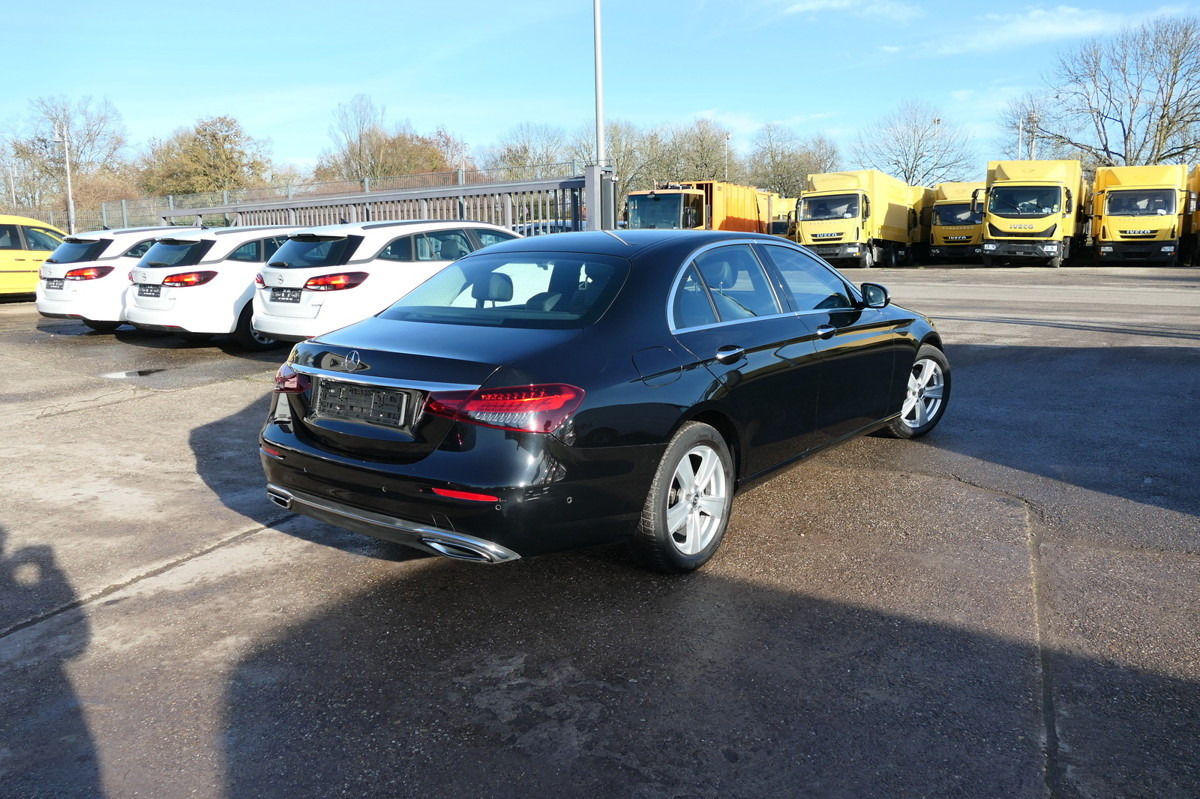 MERCEDES-BENZ E 220 d AVANTGARDE KLIMA - 轿车:图4 MERCEDES-BENZ E 220 d AVANTGARDE KLIMA - 轿车:图4