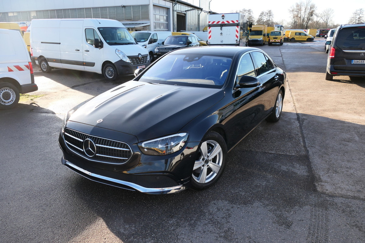 MERCEDES-BENZ E 220 d AVANTGARDE KLIMA - 轿车:图1 MERCEDES-BENZ E 220 d AVANTGARDE KLIMA - 轿车:图1