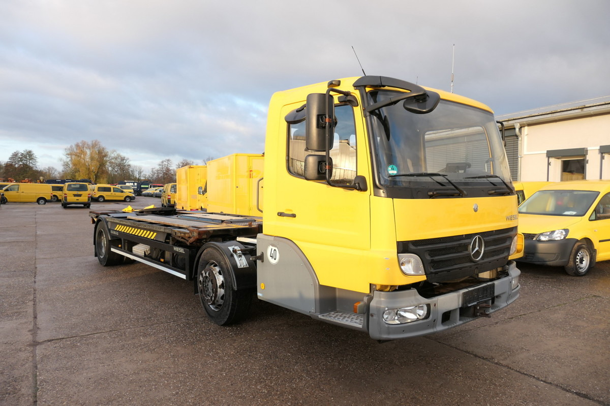 MERCEDES-BENZ KAMAG WBH 25 Wiesel Terberg Umsetzfahrz. Sattelk - 集装箱运输车/ 可拆卸车身的卡车:图3 MERCEDES-BENZ KAMAG WBH 25 Wiesel Terberg Umsetzfahrz. Sattelk - 集装箱运输车/ 可拆卸车身的卡车:图3