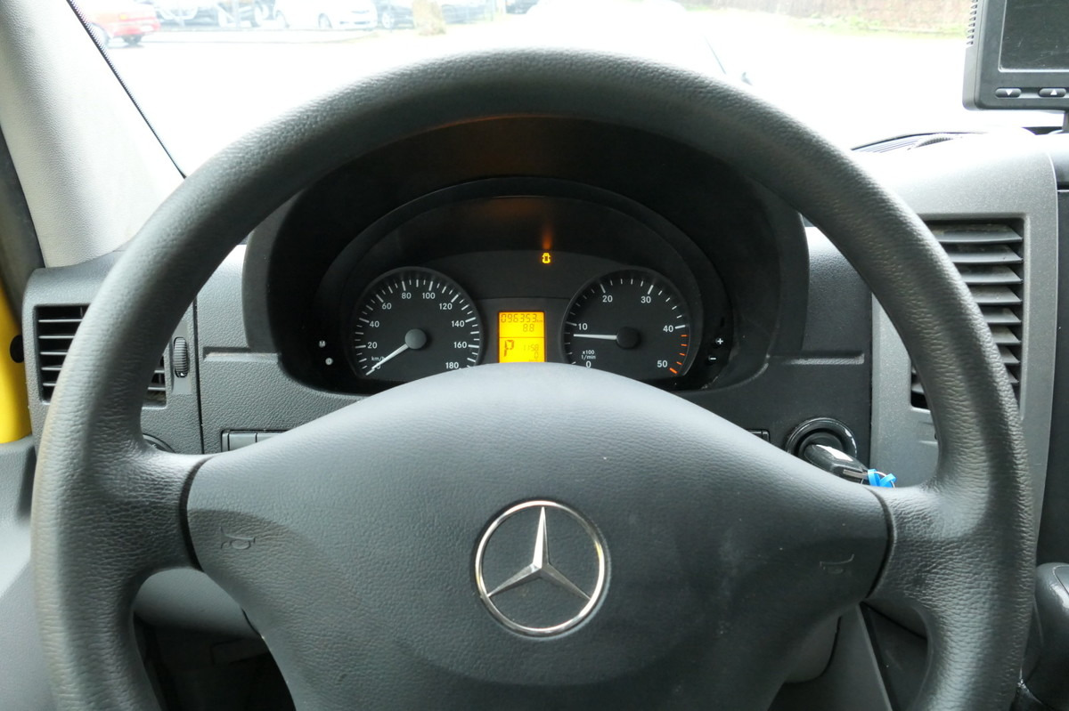 厢式货车 MERCEDES-BENZ SPRINTER 310 CDI MAXI EURO-5 KOFFER DURCHGANG RE:图13 厢式货车 MERCEDES-BENZ SPRINTER 310 CDI MAXI EURO-5 KOFFER DURCHGANG RE:图13