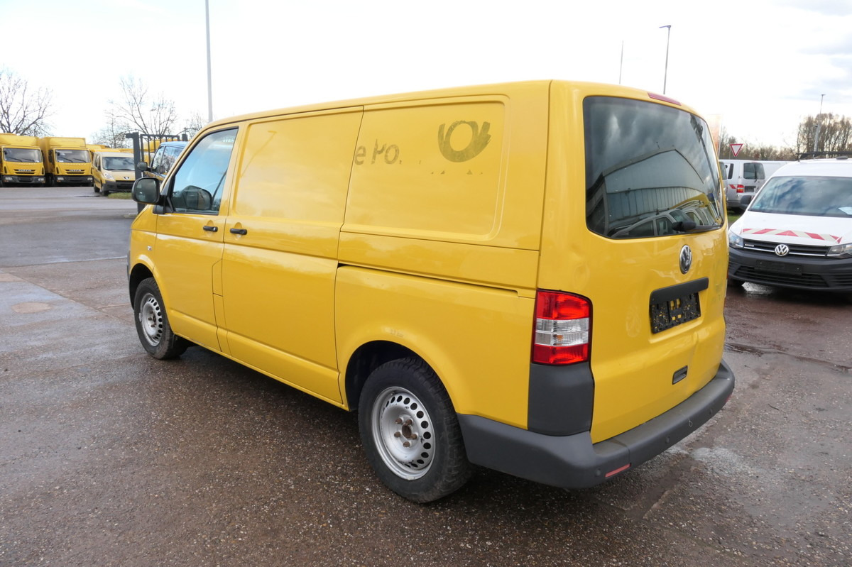 VW T5 Transporter 1.9 TDI PARKTRONIK 2xSCHIEBETÜR - 紧凑型面包车:图5 VW T5 Transporter 1.9 TDI PARKTRONIK 2xSCHIEBETÜR - 紧凑型面包车:图5