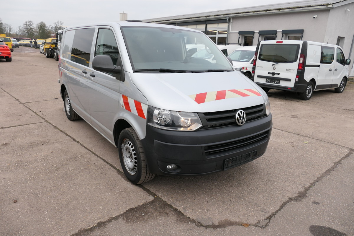 VW T5 Transporter 2.0 TDI 2-Sitzer 4 Motion AHK KLI - 紧凑型面包车:图2 VW T5 Transporter 2.0 TDI 2-Sitzer 4 Motion AHK KLI - 紧凑型面包车:图2