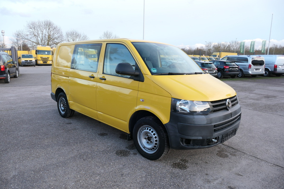 VW T5 Transporter 2.0 TDI EURO-5 CoC PARKTRONIK - 紧凑型面包车:图3 VW T5 Transporter 2.0 TDI EURO-5 CoC PARKTRONIK - 紧凑型面包车:图3