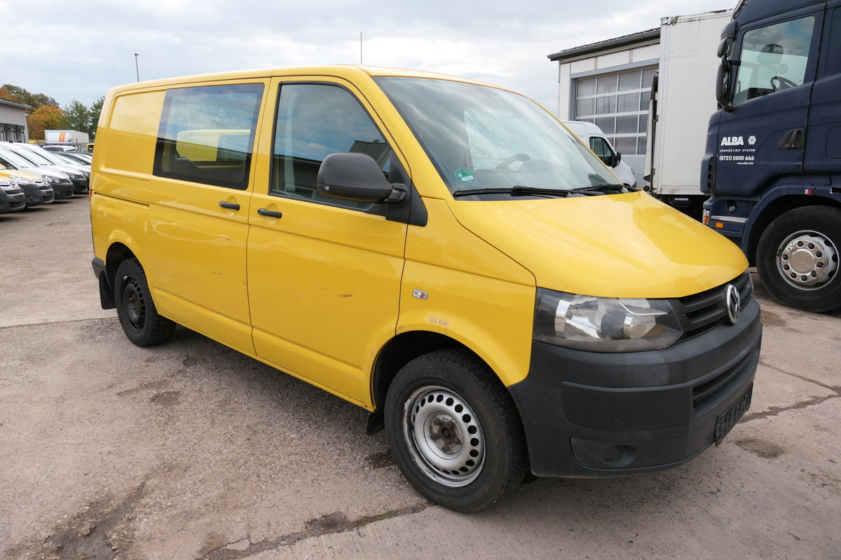 VW T5 Transporter 2.0 TDI EURO-5 CoC PARKTRONIK - 紧凑型面包车:图3 VW T5 Transporter 2.0 TDI EURO-5 CoC PARKTRONIK - 紧凑型面包车:图3