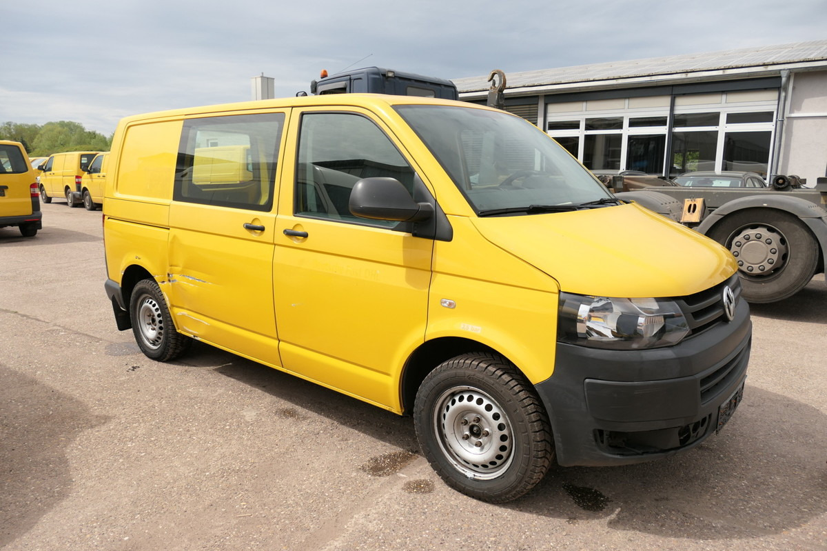 VW T5 Transporter 2.0 TDI EURO-5 CoC PARKTRONIK - 紧凑型面包车:图2 VW T5 Transporter 2.0 TDI EURO-5 CoC PARKTRONIK - 紧凑型面包车:图2