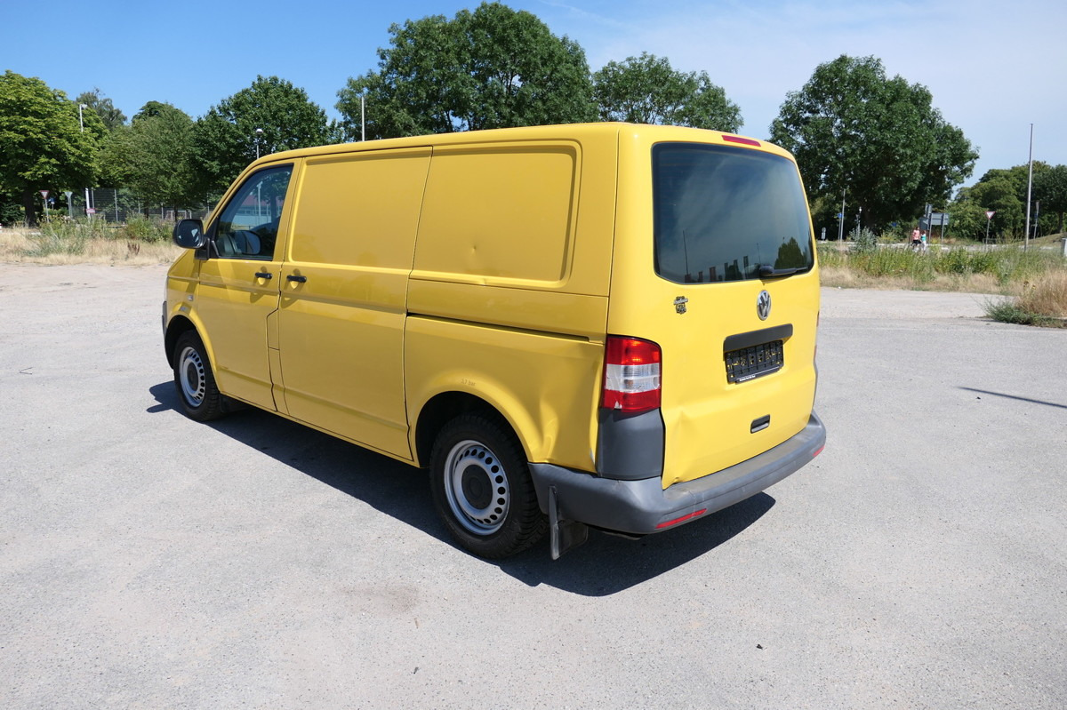 VW T5 Transporter 2.0 TDI PARKTRONIK EURO-5 2xSCHIE - 紧凑型面包车:图5 VW T5 Transporter 2.0 TDI PARKTRONIK EURO-5 2xSCHIE - 紧凑型面包车:图5