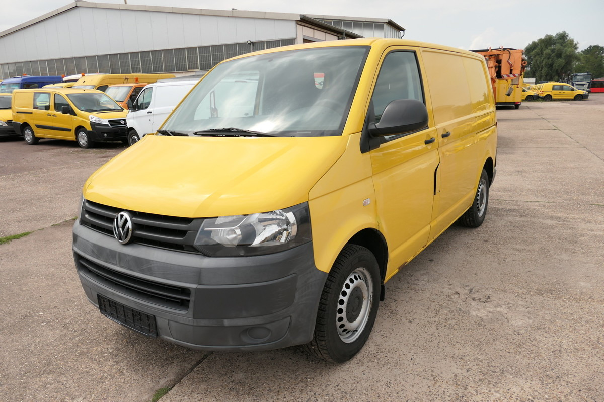 VW T5 Transporter 2.0 TDI PARKTRONIK EURO-5 2xSCHIE - 紧凑型面包车:图3 VW T5 Transporter 2.0 TDI PARKTRONIK EURO-5 2xSCHIE - 紧凑型面包车:图3