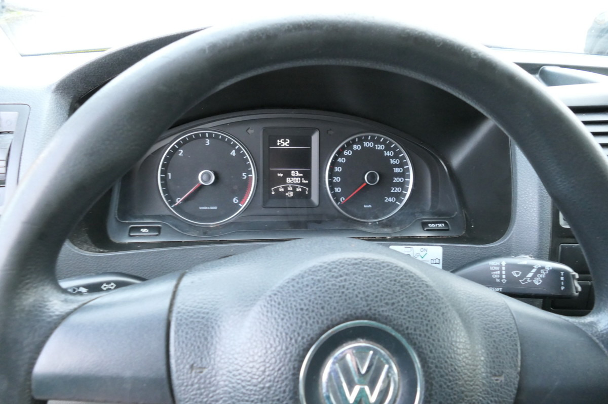 紧凑型面包车 VW T5 Transporter 2.0 TDI PARKTRONIK EURO-5 2xSCHIE：图14