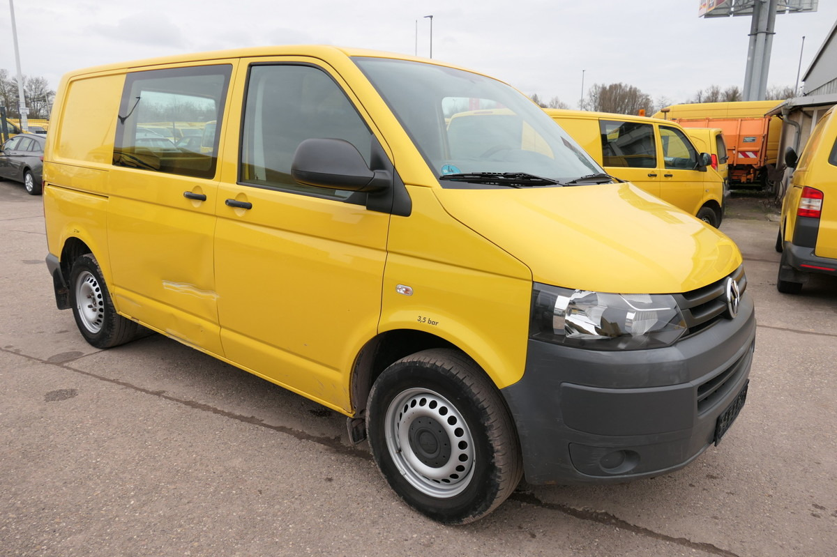 VW T5 Transporter 2.0 TDI PARKTRONIK EURO-5 2xSCHIE - 紧凑型面包车:图3 VW T5 Transporter 2.0 TDI PARKTRONIK EURO-5 2xSCHIE - 紧凑型面包车:图3
